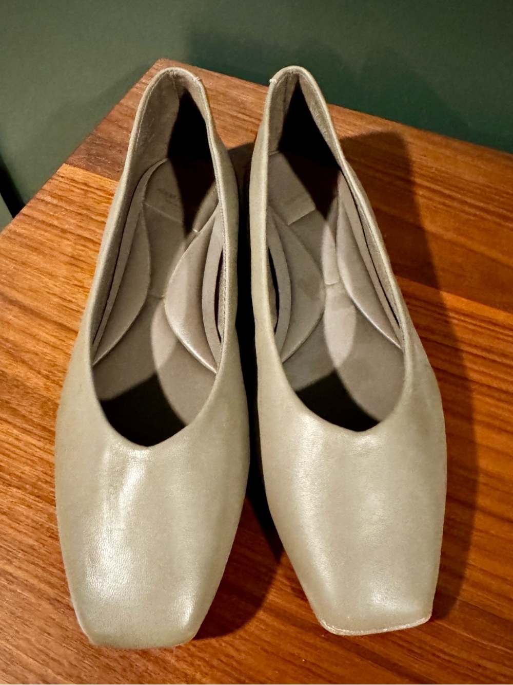 Kenneth Cole Women's Classic Square-Toe Ballet Flats in Taupe